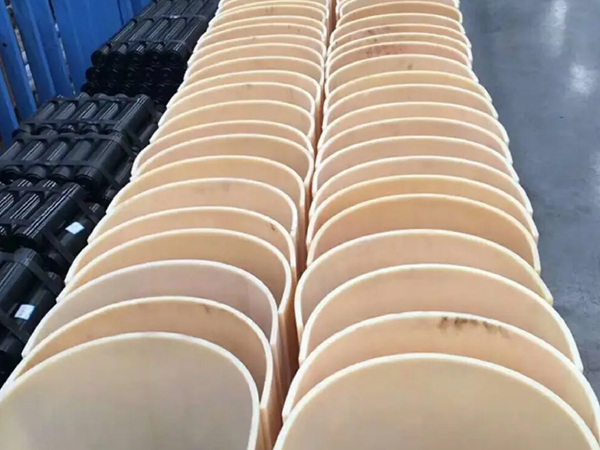 U型尼龙衬板